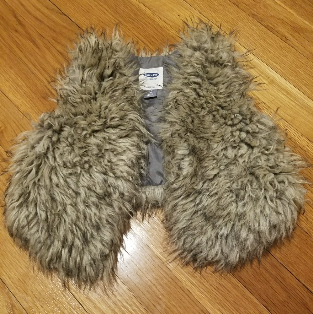 Faux fur old navy vest